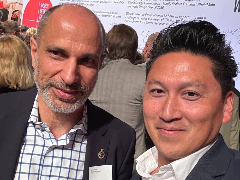 Präsident des Rates für Formgebung Mike Richter und Hoang Huy Tran
